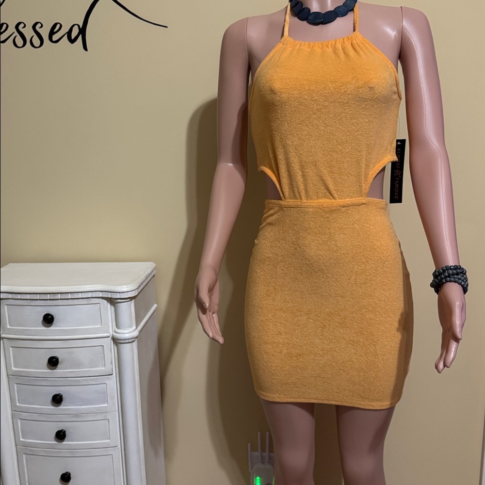 🔥Orange Halter Neck Dress🔥